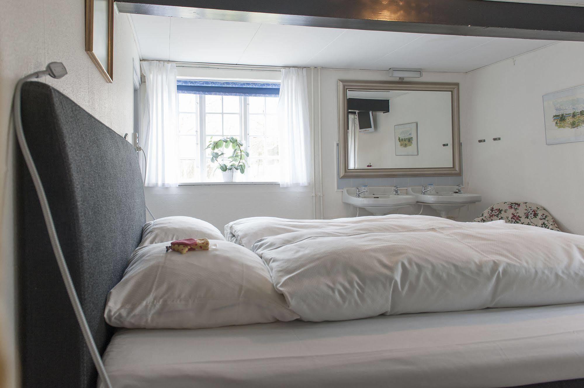 Hotel Strandgaarden Vestero Havn ภายนอก รูปภาพ